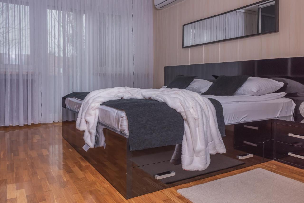 Apartment Check In Zagreb Maksimir-Free Parking Kültér fotó